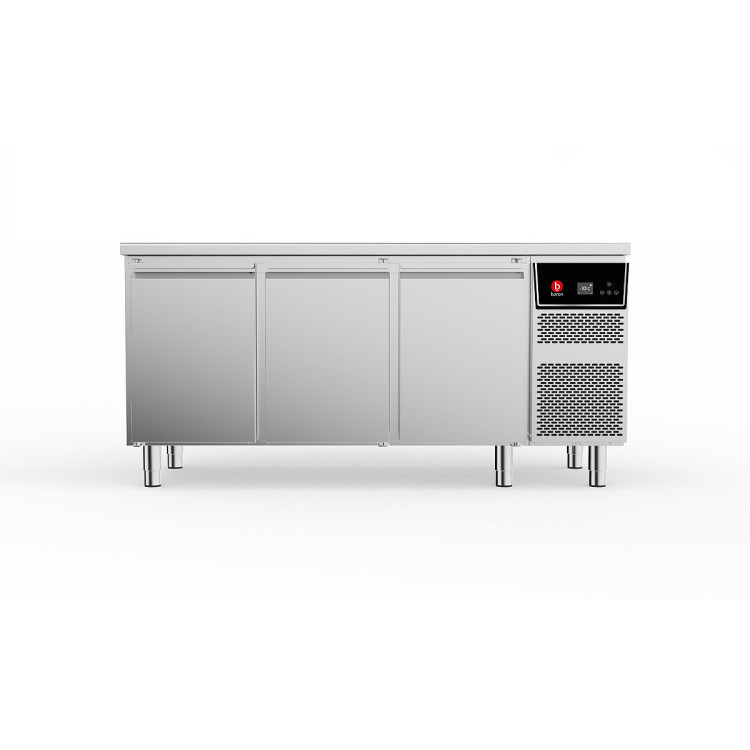 REFRIGERATED COUNTER TNN 3 COMPARTEMENTS - 3 DOORS - WITH WORKING TOP - COOLING UNIT ON BOARD