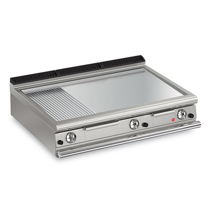 GAS FRY TOP WITH 2/3 SMOOTH SURFACE AND 1/3 RIBBED SURFACE - THERMOSTAT-CONTROLLED