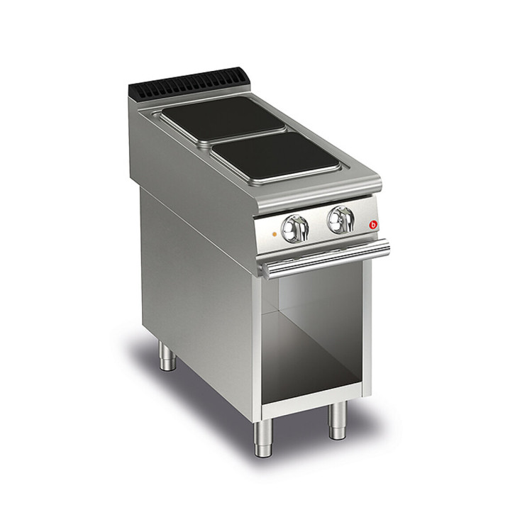 KITCHEN 2 ELECTRIC SQUARE PLATES ON OPEN COMPARTMENT
